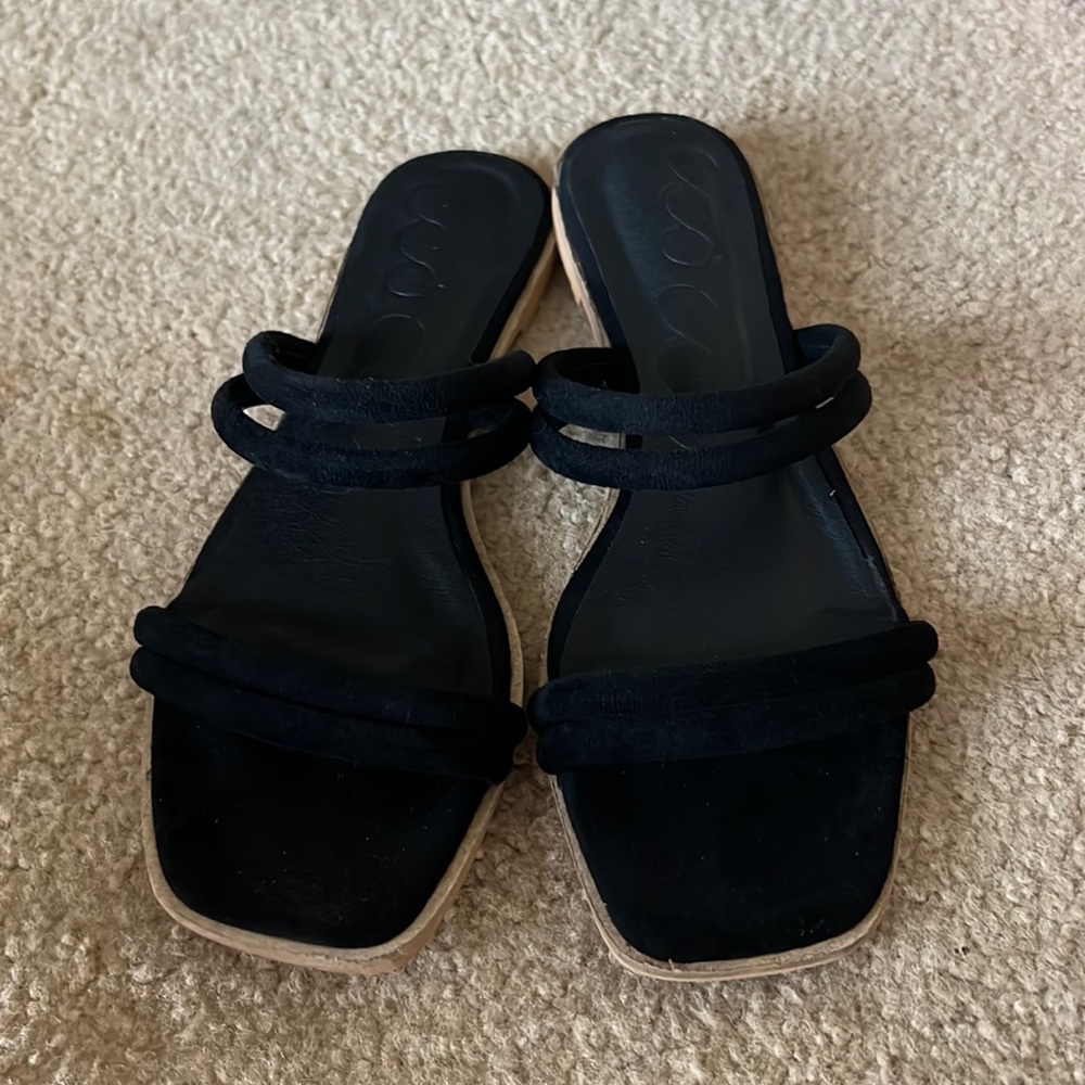 Only Worn Once Or Twice. Size 8, True To Size. Th… - image 1